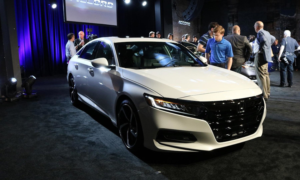 Honda Accord 2018 года Honda Accord 2018 года
