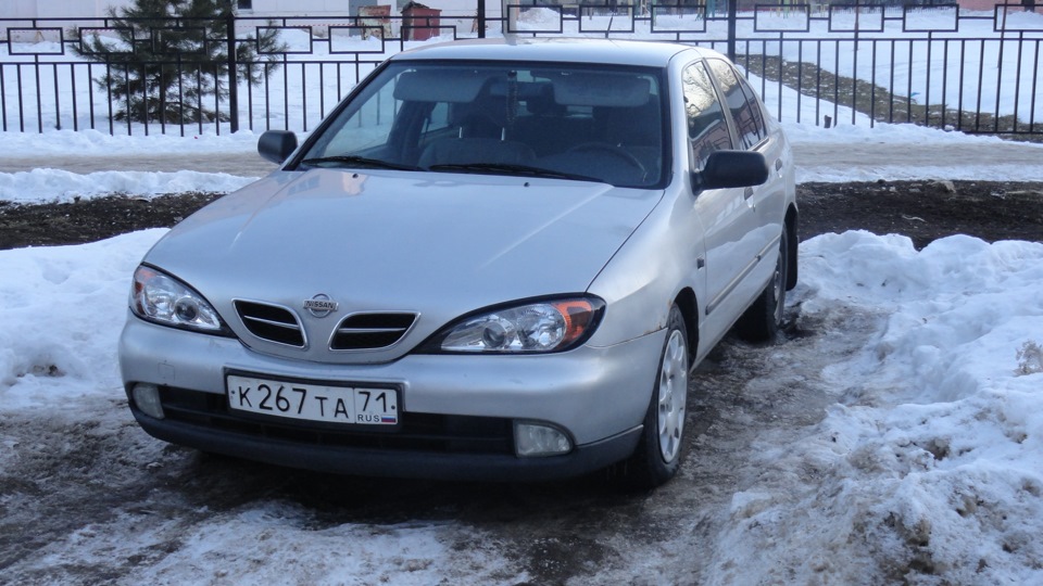 Nissan Primera P Drive