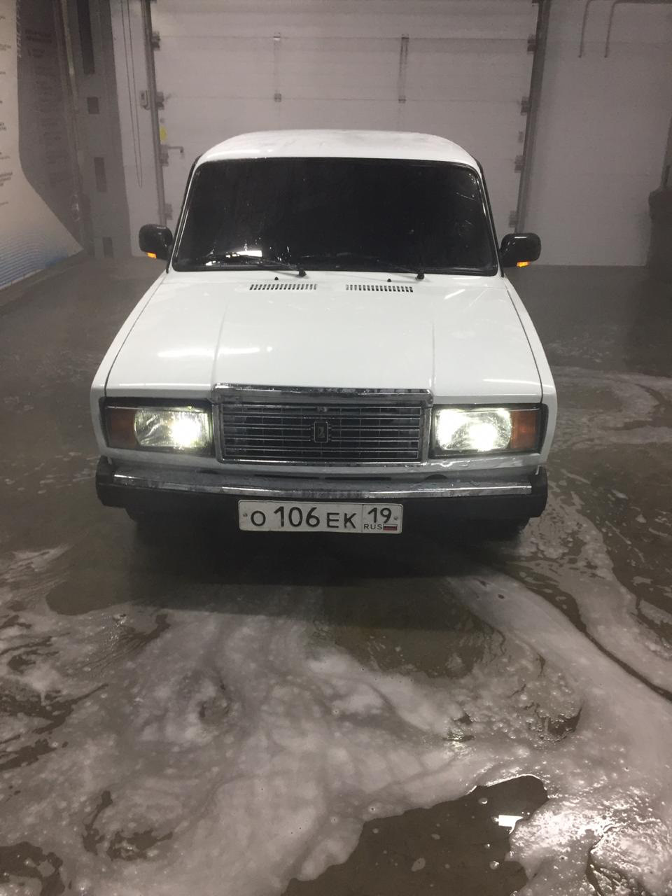 Американ зеркала и se заглушки Lada 210740 1 6 л 2009 года