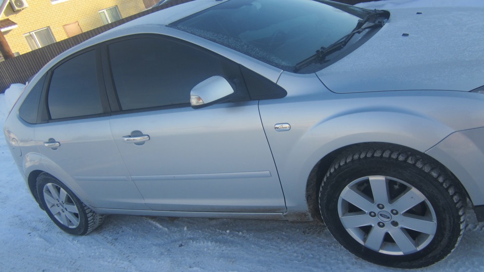 Ford Focus Hatchback тонировка не приступлени Logbook