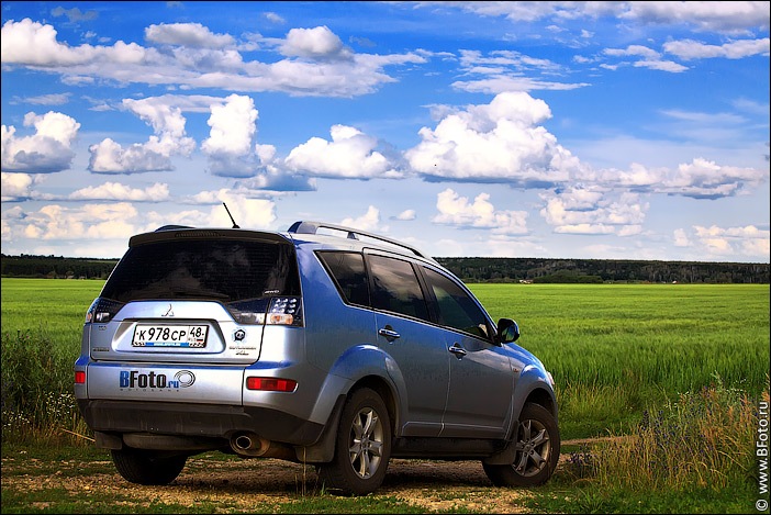 Outlander XL 2.4 CVT