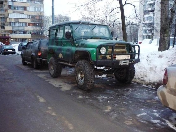 Силовой бампер на уаз 31514 Силовой бампер на уаз 31514
