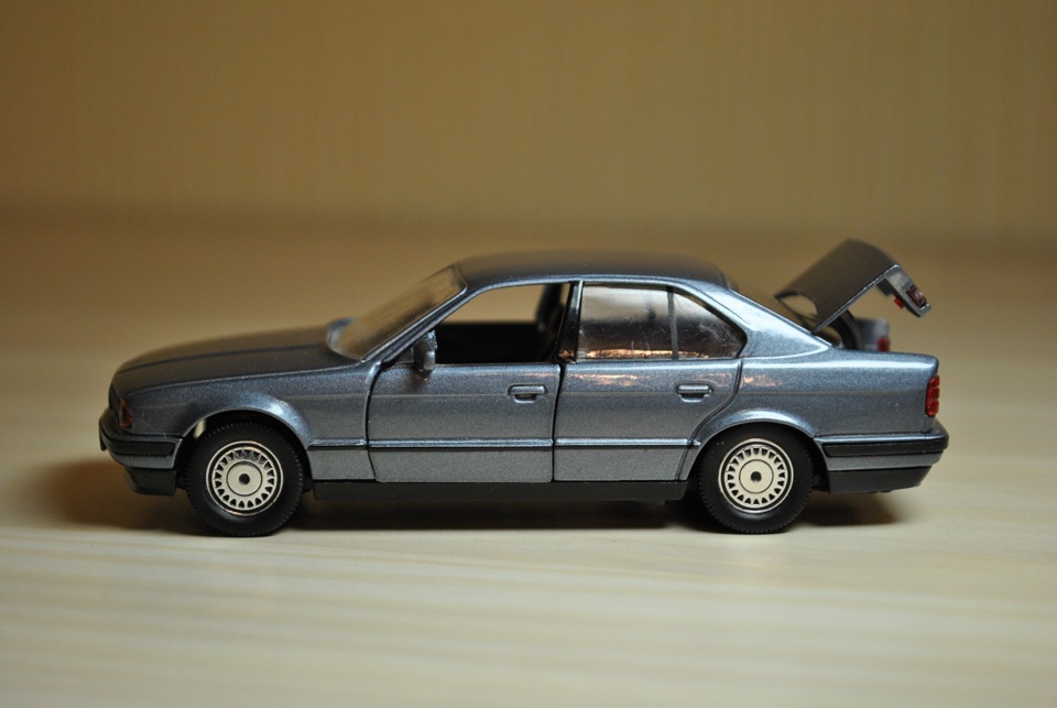 8e4a46u-960.jpg