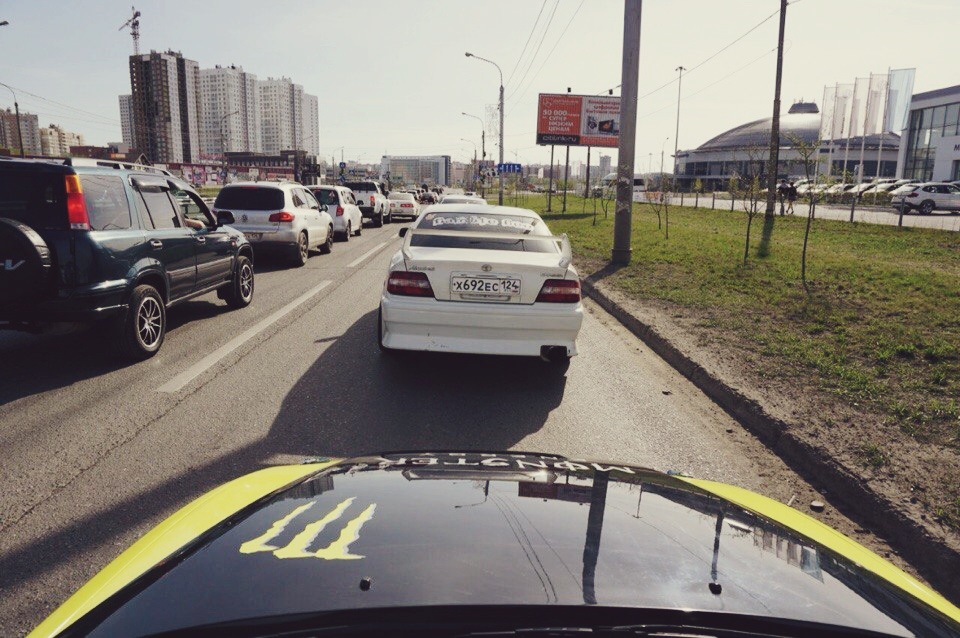 Надпись в честь юбилея Надпись в честь юбилея