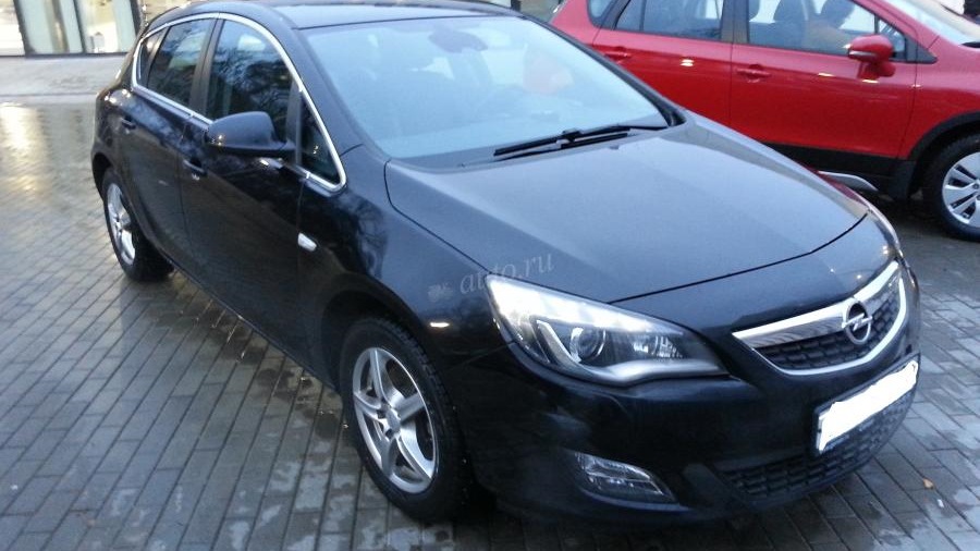 Opel Astra J