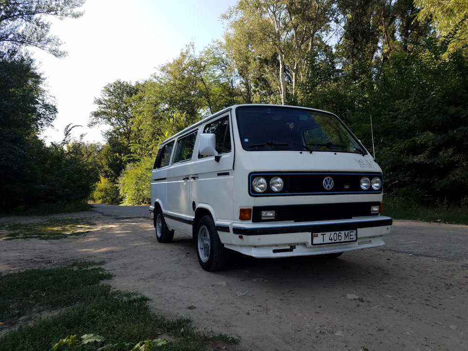 Не подведёшь ты не подведёт и он Volkswagen Caravelle T3 1 9 л