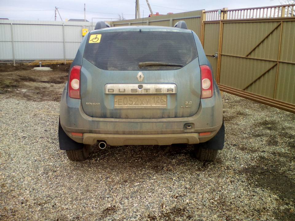 Брызговики Renault Duster 1G 2 л 2013 года аксессуары DRIVE2