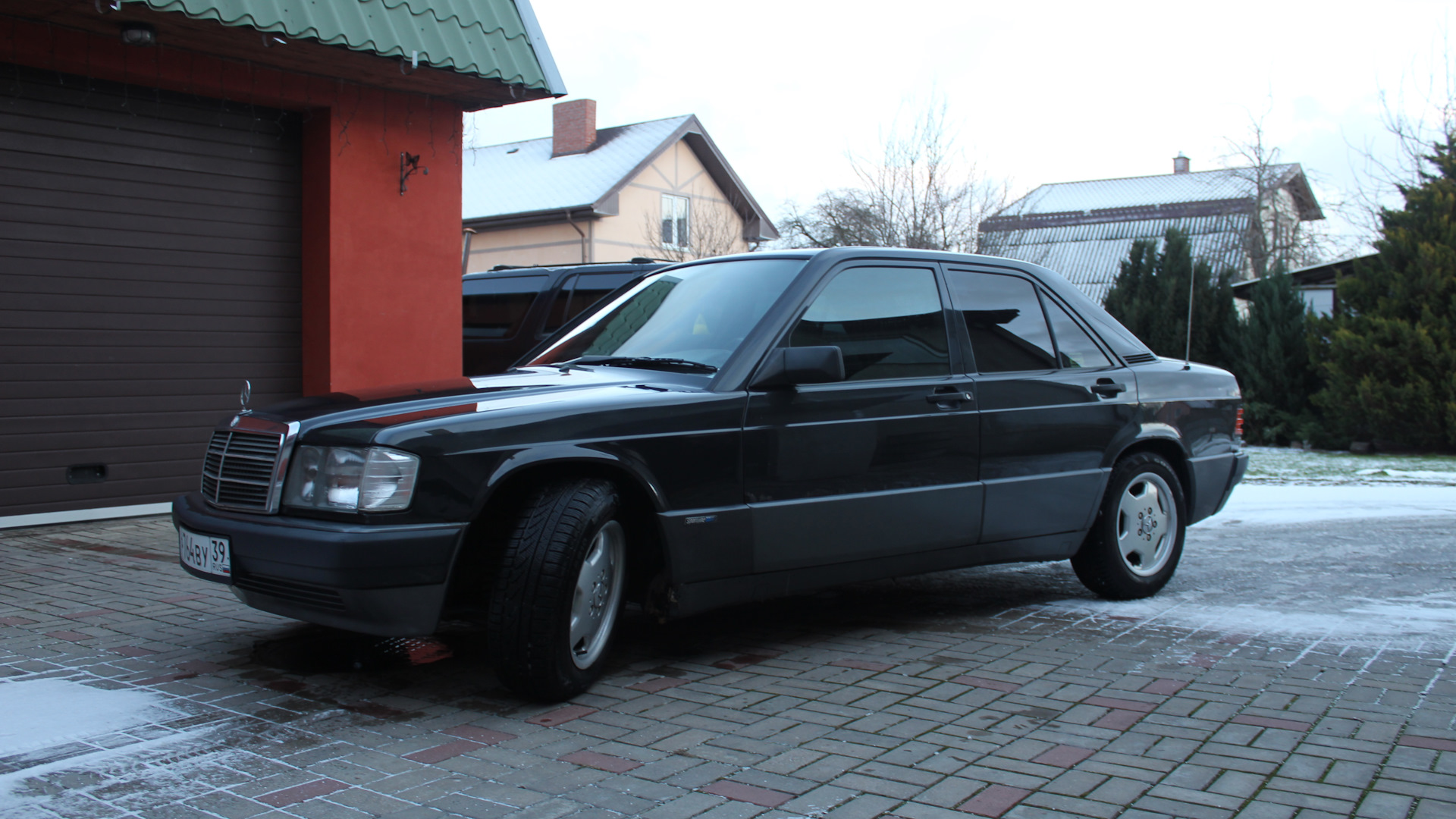 Mercedes Benz 190 W201 2 0 бензиновый 1993 Sportline на DRIVE2