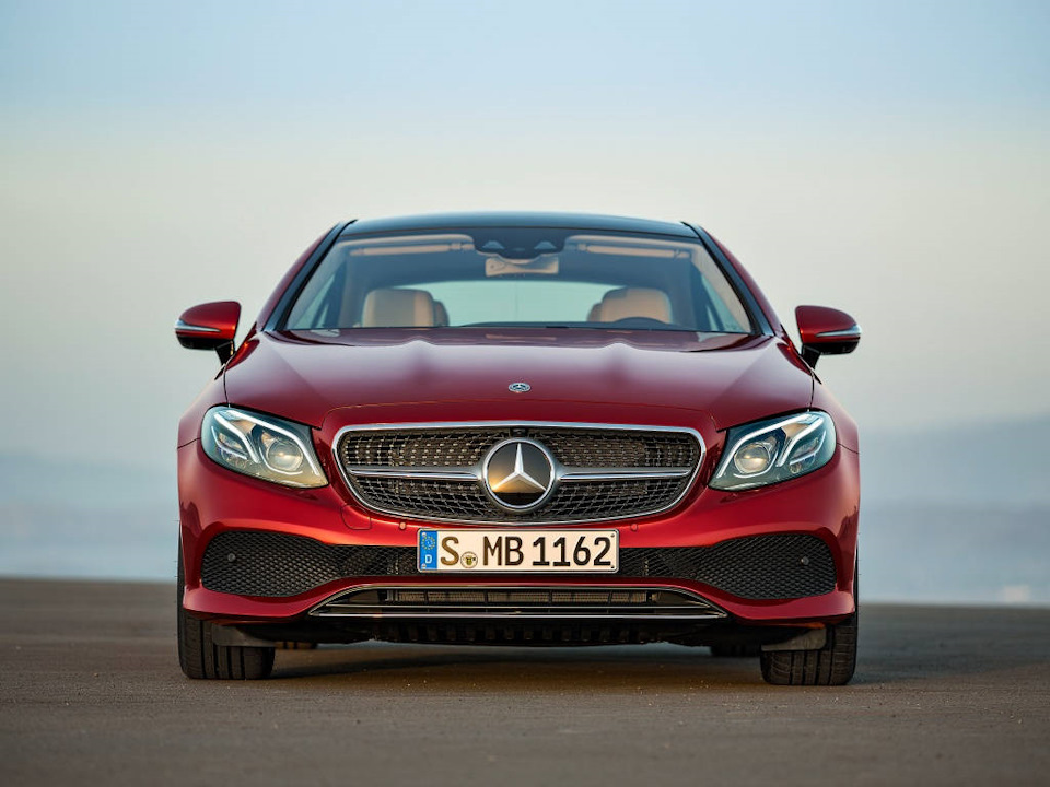 Mercedes e-class 2018 года Mercedes e-class 2018 года