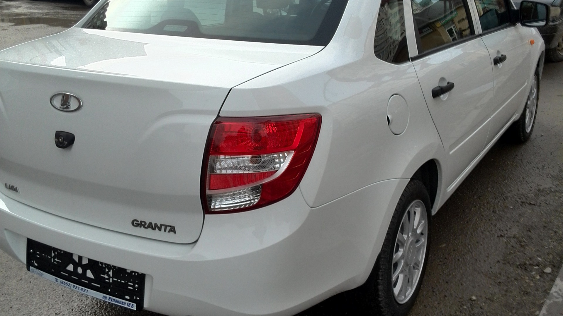 Lada Гранта 1 6 бензиновый 2014 Pussy Wagon на DRIVE2