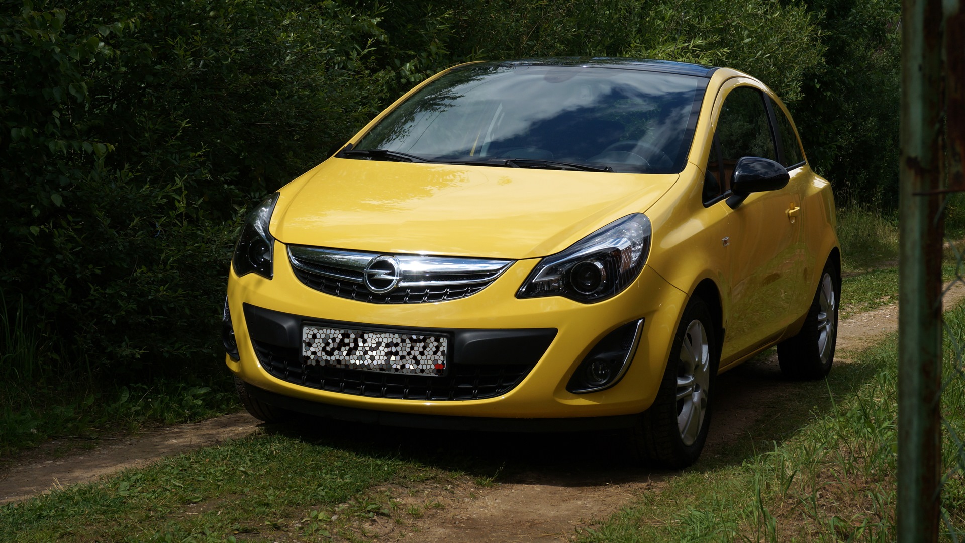 Opel Corsa D 1 4 бензиновый 2013 Colour Edition на DRIVE2