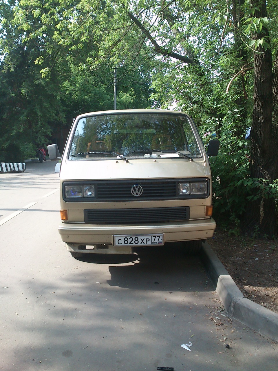 ГИБДД Volkswagen Caravelle T3 2 1 л 1987 года налоги и пошлины