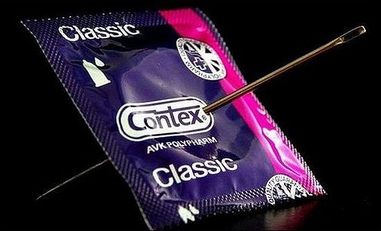 Презерватив стимулирующий Luxe Black Ultimate Реактивный трезубец Шоколад, 1 шт 09281 - Luxe - Презервативы с усиками - Купить