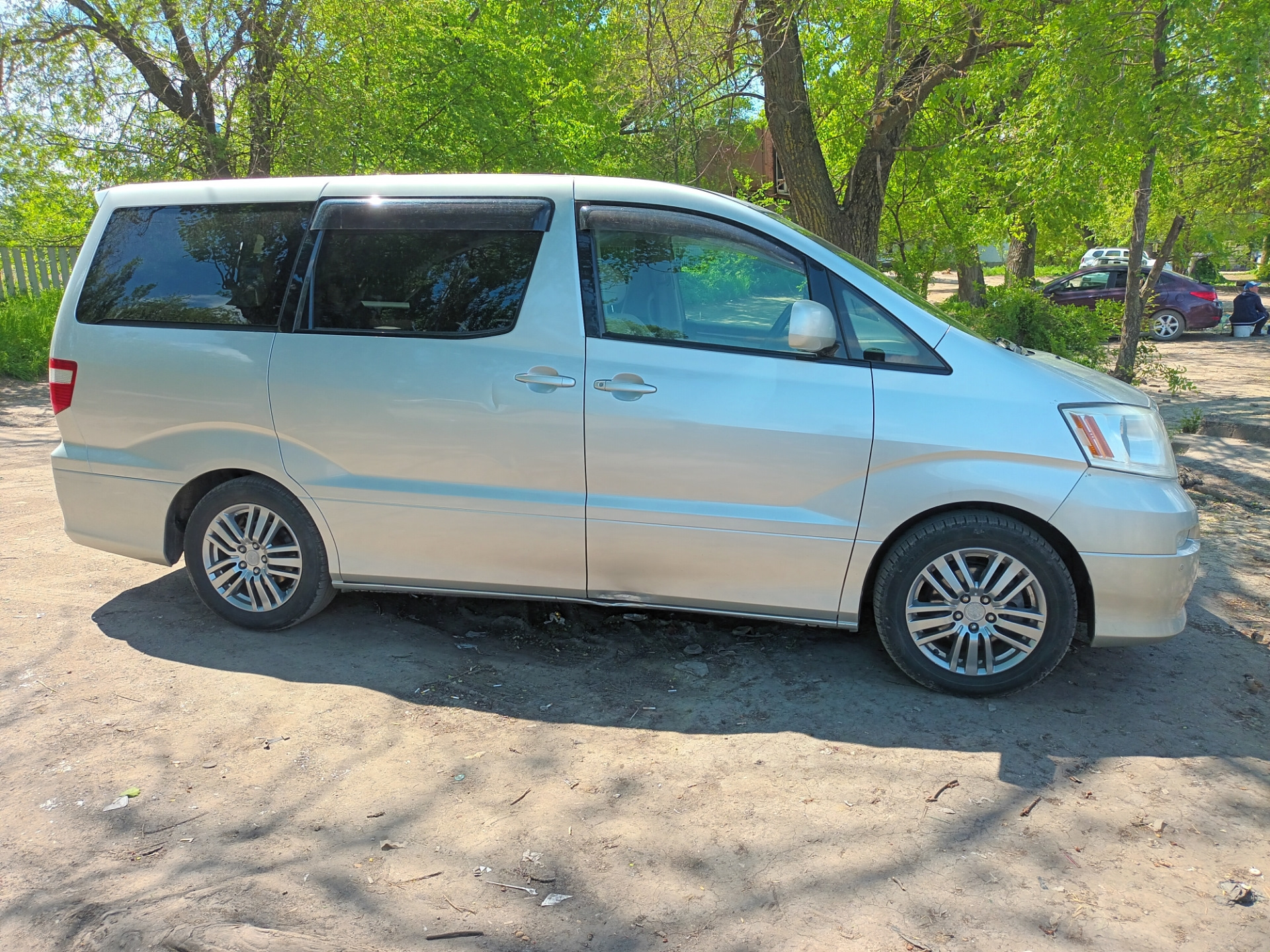 Toyota Alphard G