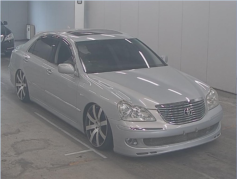 Toyota Crown Majesta Uzs Type C