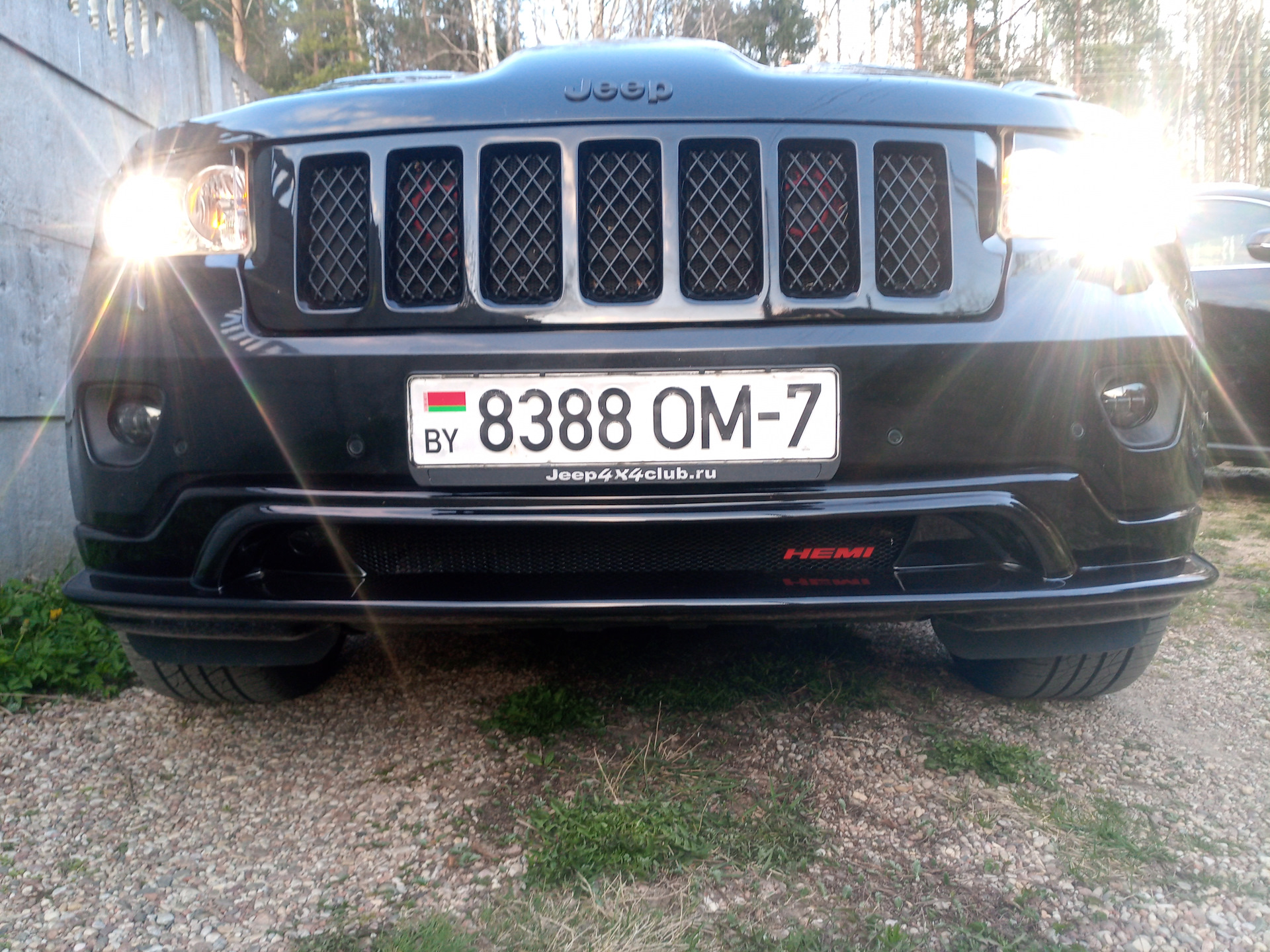 Бампер jeep grand. Jeep Grand Cherokee wk2 передний бампер. Бампер Jeep Grand Cherokee wk2. Бампер Гранд Чероки wk2. Передняя юбка Jeep Grand Cherokee wk2.