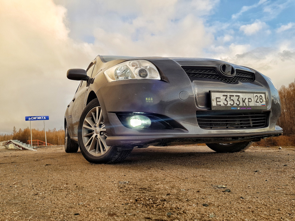 Фото в бортжурнале Toyota Auris (1G)