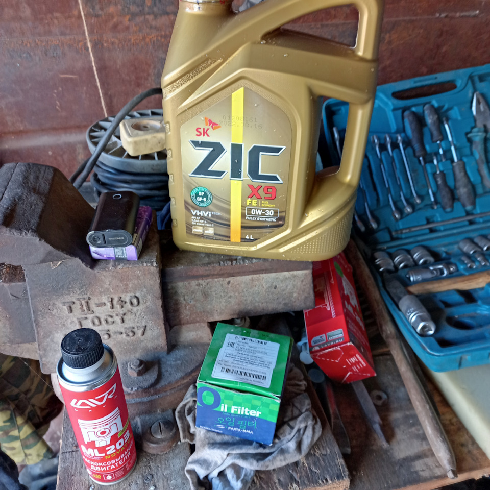 Замена масла и колес на зиму — Hyundai Solaris, 1,4 л, 2012 года ...