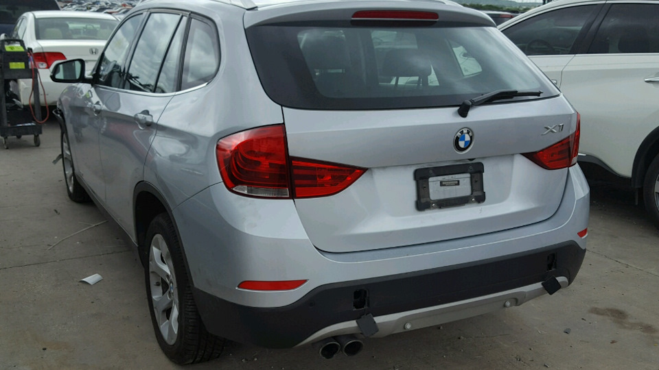 Bmw X1 Sdrive 28i Amerikanec Drive2