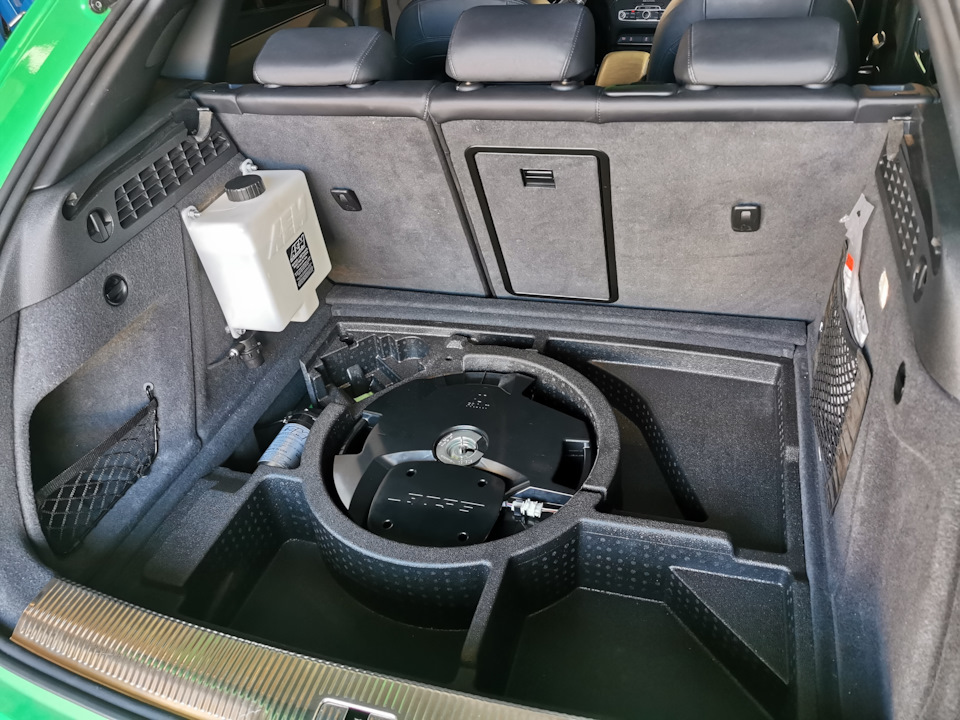 финальный вид без крышки пола — Audi RS Q3 (1G)