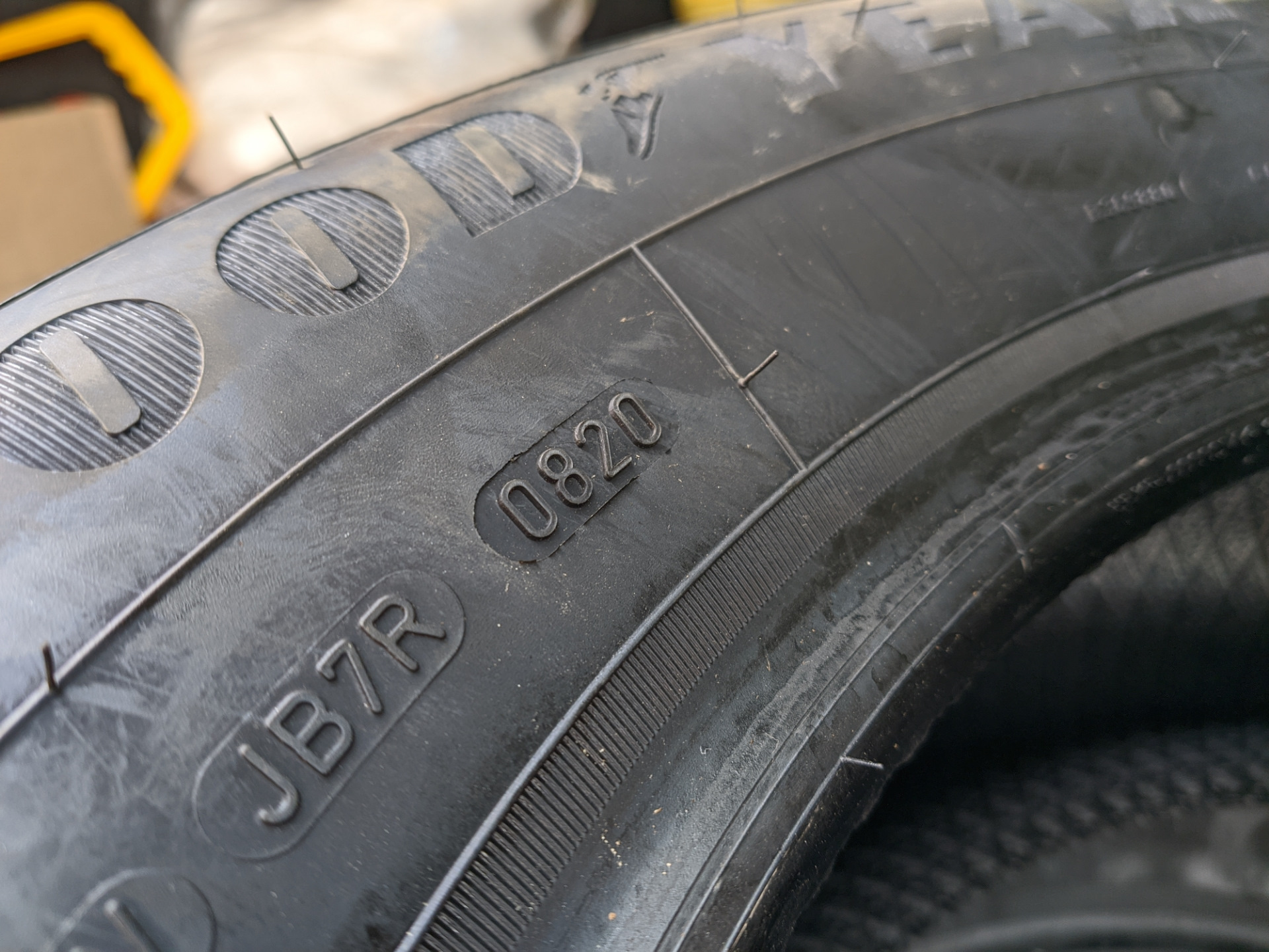 Шины goodyear 215 65 r16