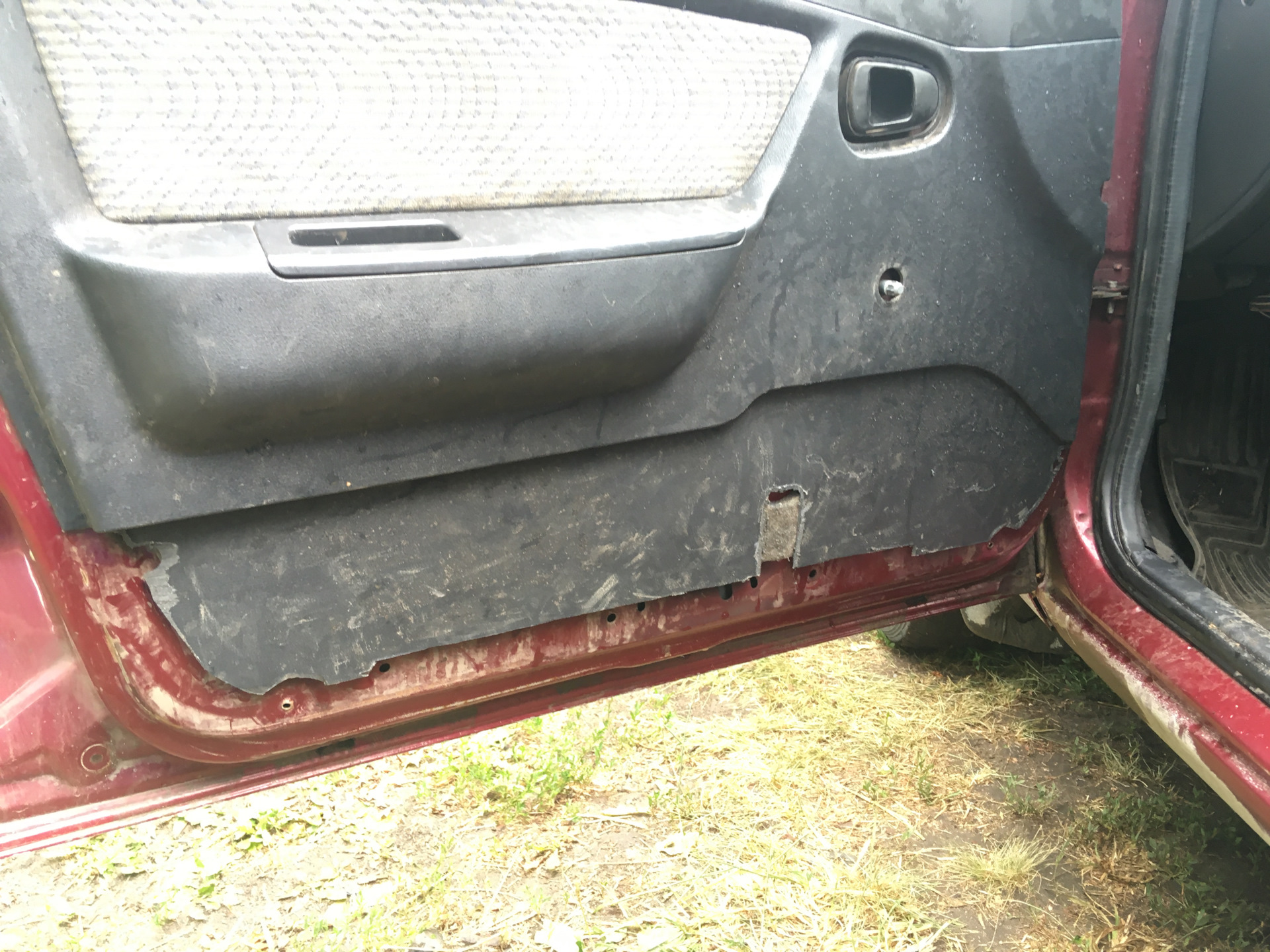 Куплю обшивку двери на нексию n150 gl — Daewoo Nexia (N150), 1,6 л ...