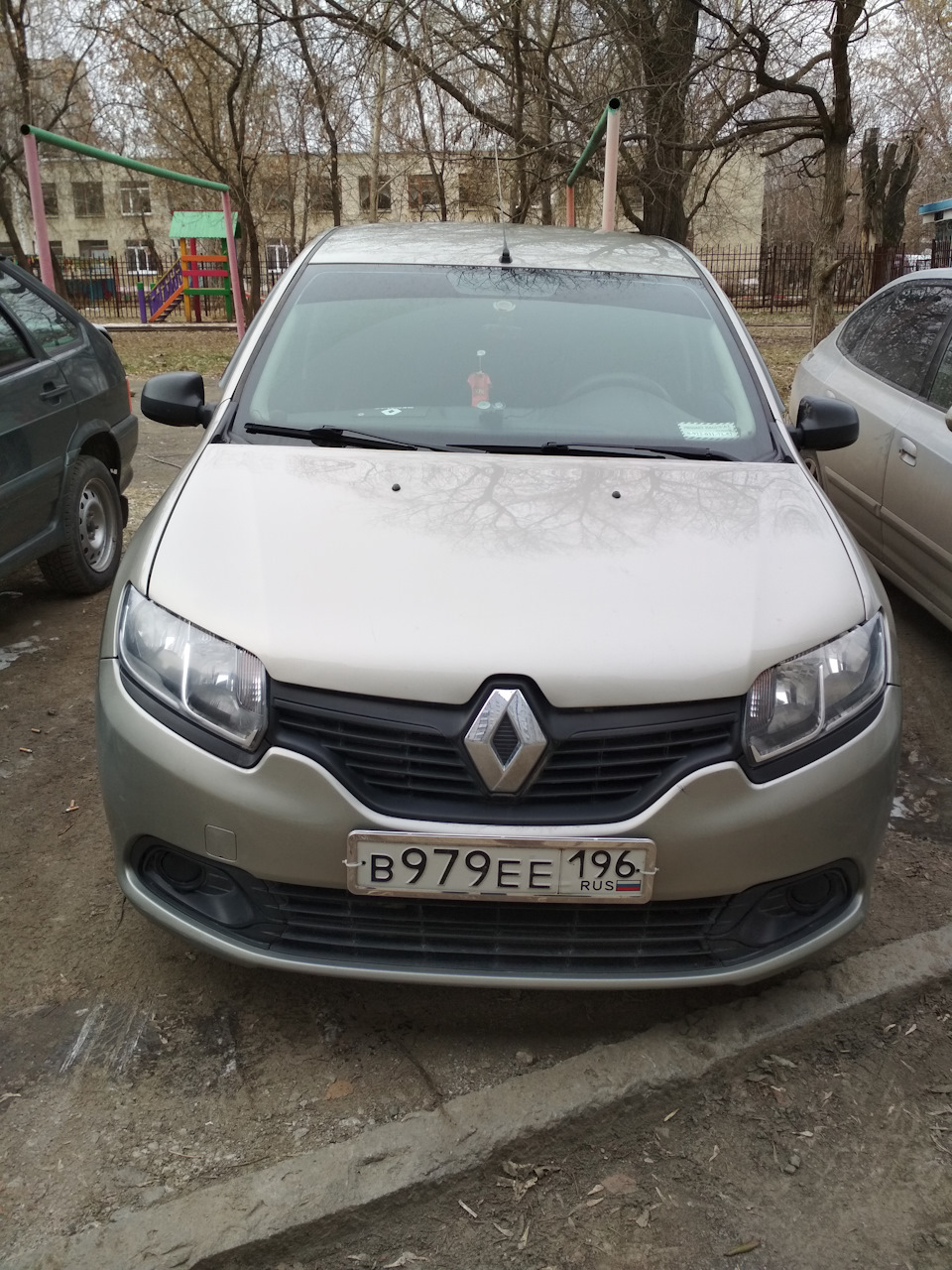 Трудный запуск на холодную решён! — Renault Logan (2G), 1,6 л, 2014 года |  визит на сервис | DRIVE2