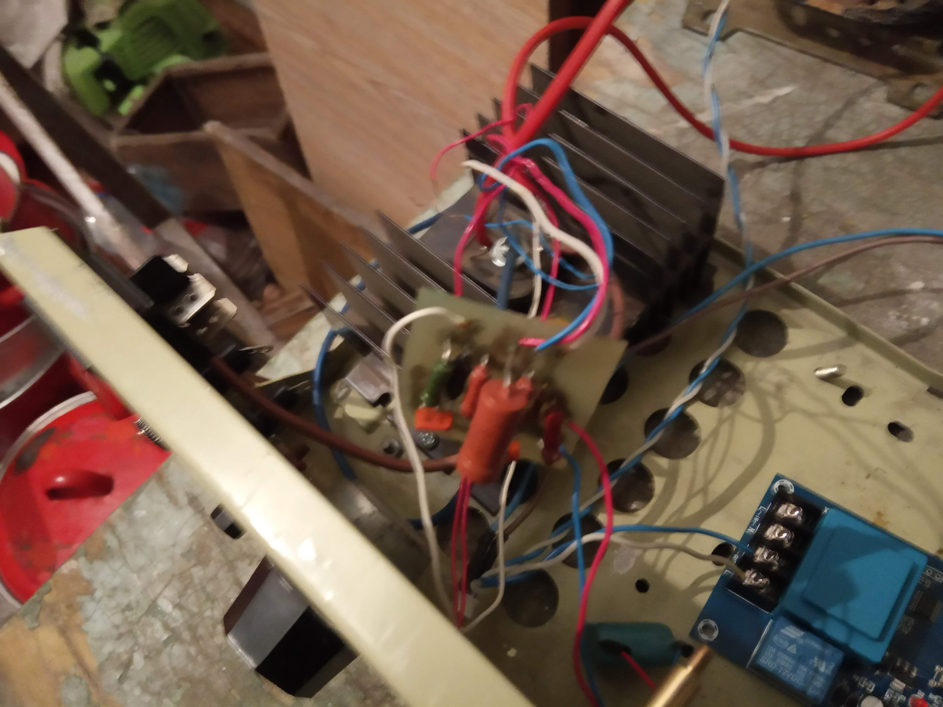 Зарядное устройство из трансформатора микроволновки для автомобильного ...