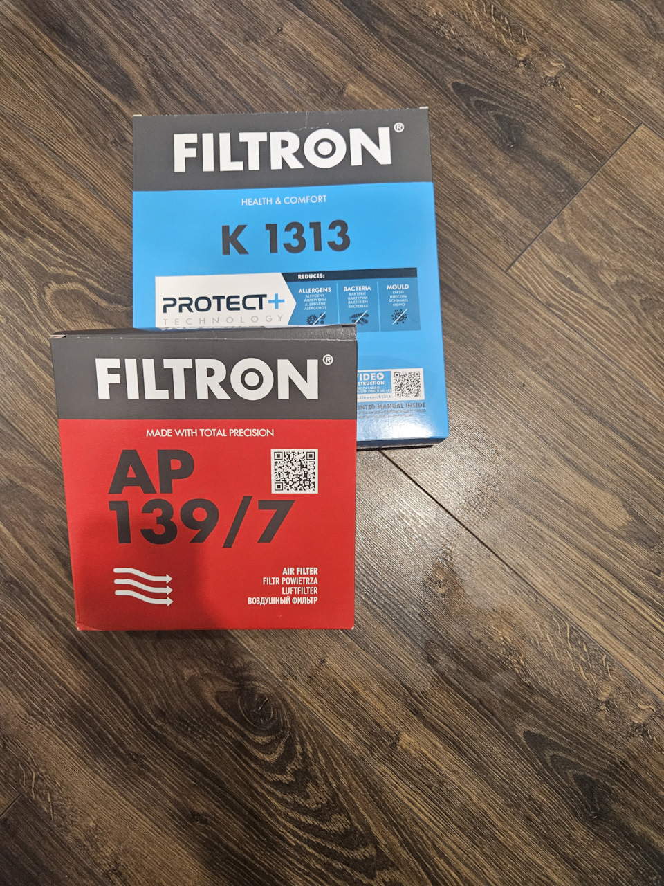 Замена воздушного и салонного фильтров — Volkswagen Polo Sedan, 1,6 л ...