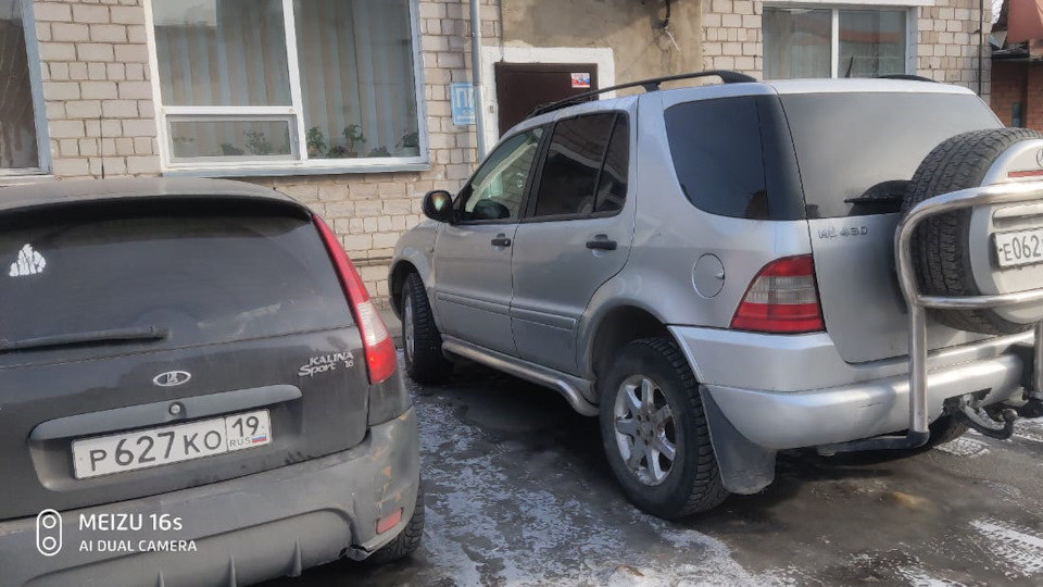 Mercedes-Benz M-Class