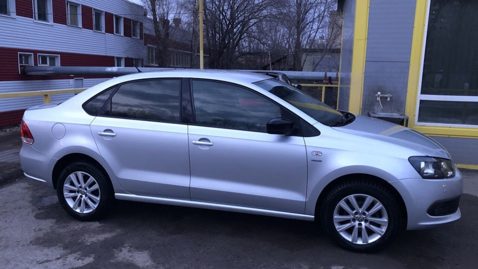 Бьют тормоза — Volkswagen Polo Sedan, 1,6 л, 2013 года | наблюдение ...