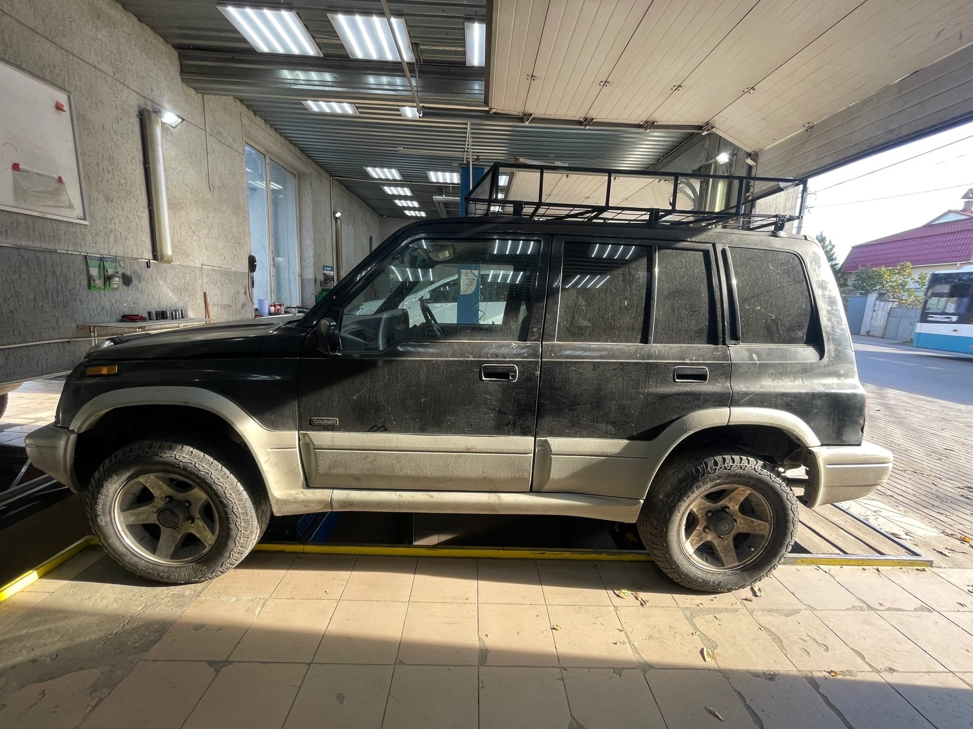 Резина 225/70 r16 на родные диски — Suzuki Escudo (1G), 2 л, 1995 года |  шины | DRIVE2