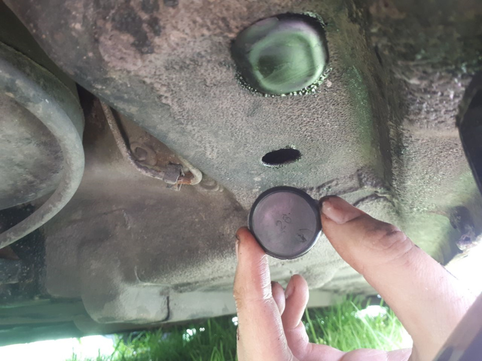 Заглушки лонжеронов и порогов в Elantra XD (J3) — Hyundai Elantra (3G ...