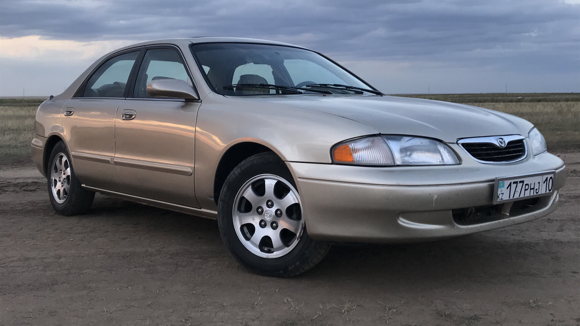 Mazda 626 V (GF) 2.0 бензиновый 1999 | 2.0 USA LX на DRIVE2