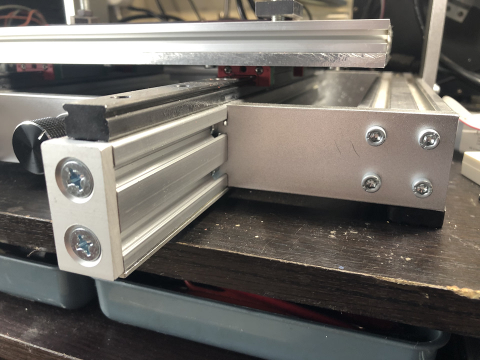 3QlcRq53PdQO4eURKyN3MiURpo 960 Как отрегулировать каретки линейных направляющих