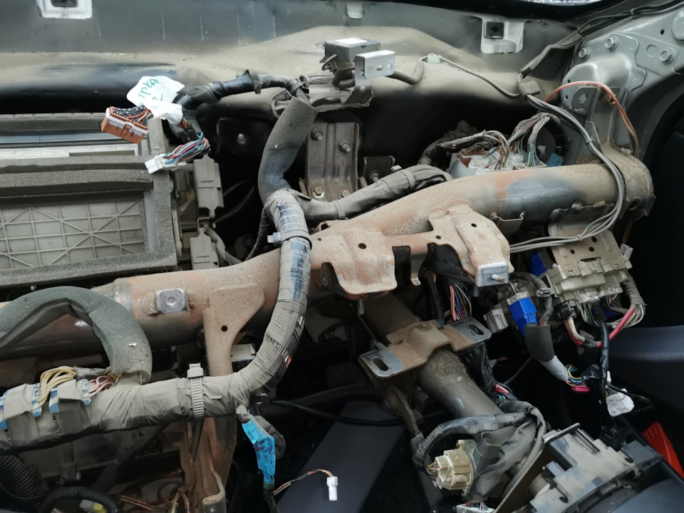 Ниссан примера замена радиатора печки Замена патрубков радиатора печки Nissan Primera (P11), 2 л, 1998 года своими р