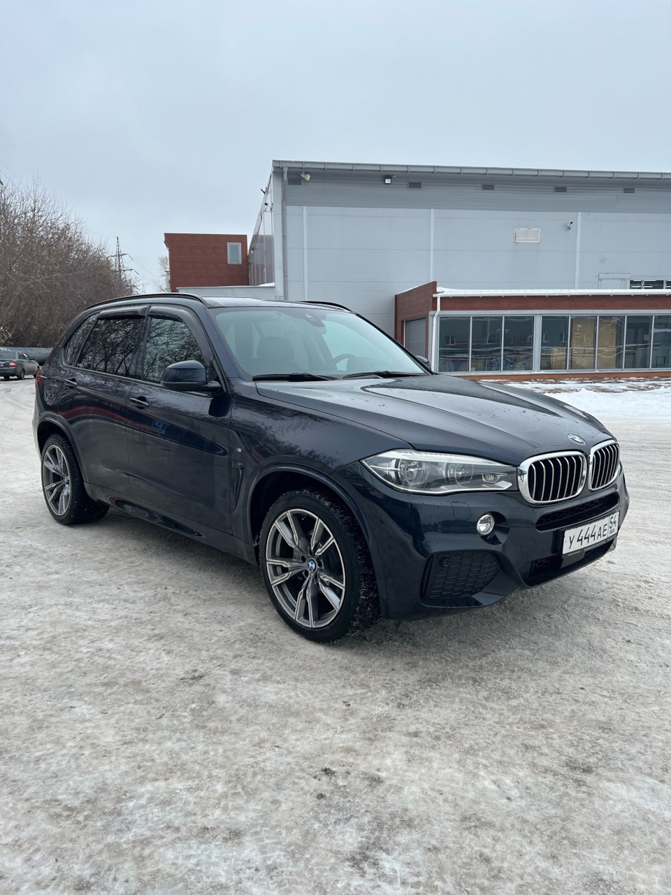 Установка М-пакета и открывание багажника с ноги — BMW X5 (F15), 3 л, 2014  года | стайлинг | DRIVE2