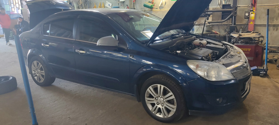 Очередное ТО 192500км и переобувка — Opel Astra H, 1,8 л, 2012 года ...