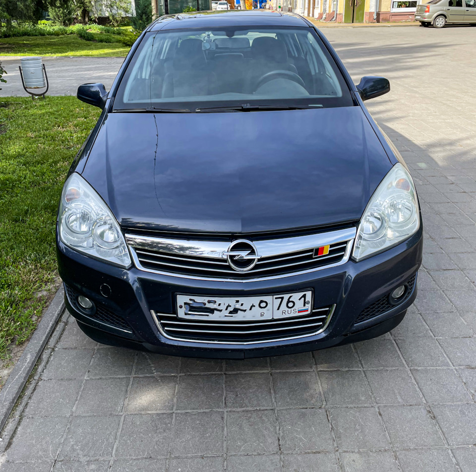 😱🚘Немецкий флаг на авто? ШОК или норма?😱🚘 — Opel Astra H, 1,6 л, 2007  года | аксессуары | DRIVE2