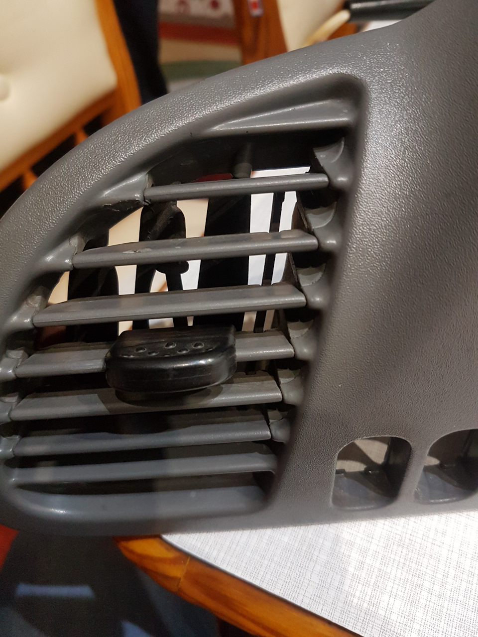 Дефлекторы печки — Mercedes-Benz Sprinter (1G), 2,1 л, 2003 года ...