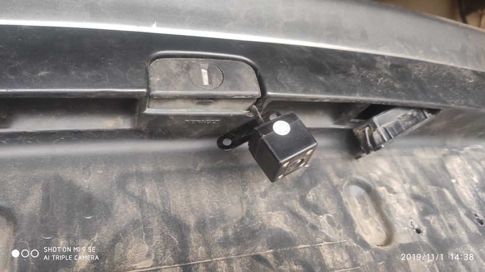 Установка видеорегистратора с камерой заднего вида — DRIVE2