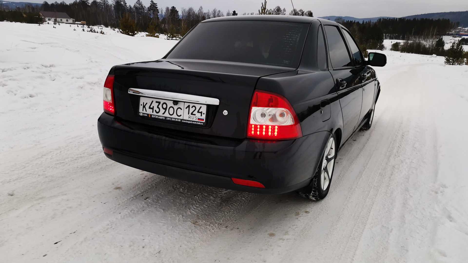 Lada Приора седан 1.6 бензиновый 2007 | Второй, подменный авто на DRIVE2