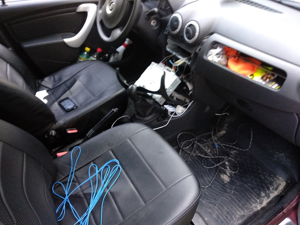 Ну все, музыка поставлена. — LADA Ларгус, 1,6 л., 2013 года | автозвук ...