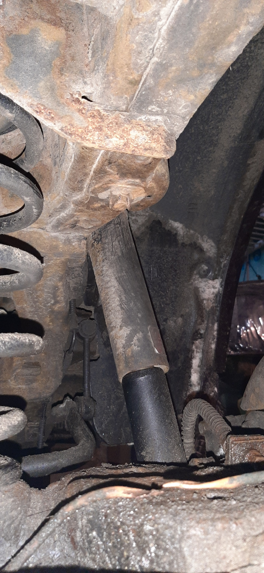 Восстановление ограничителей хода (отбойников) заднего моста. — KIA ...