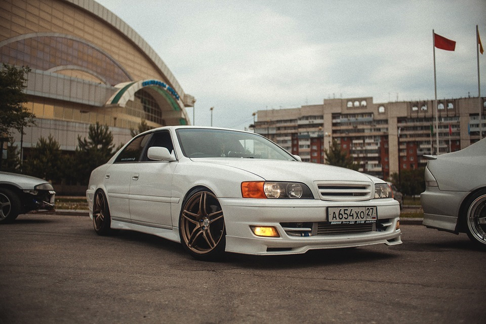 Toyota Chaser Tourer s2010