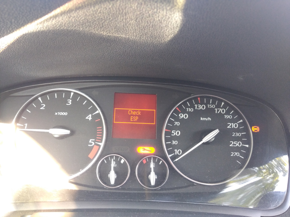 Замена датчика АБС (ABS anti-lock braking system) — Renault Laguna III, 1,5 л, 2010 года | запчасти | DRIVE2