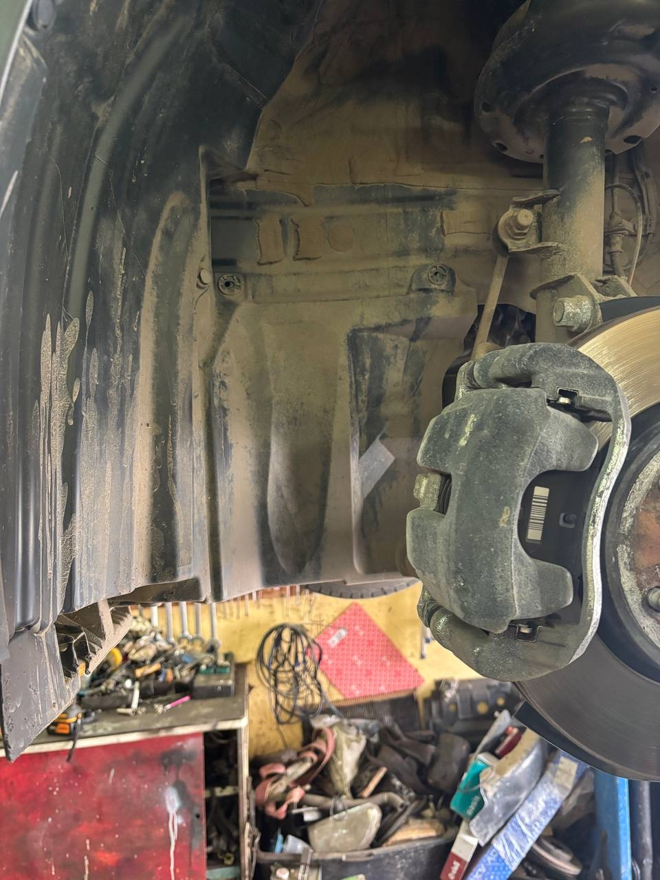 Фото в бортжурнале Toyota C-HR