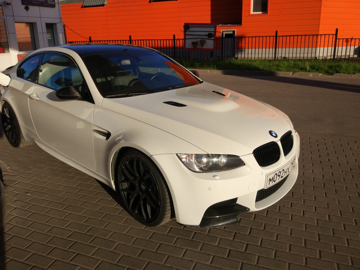 авторазбор бмв ставрополь. фото машины бмв м8. ростов-на-дону проспект шолохова 253 bmw армада. бмв ростов на дону. бмв 6 ти литровый.