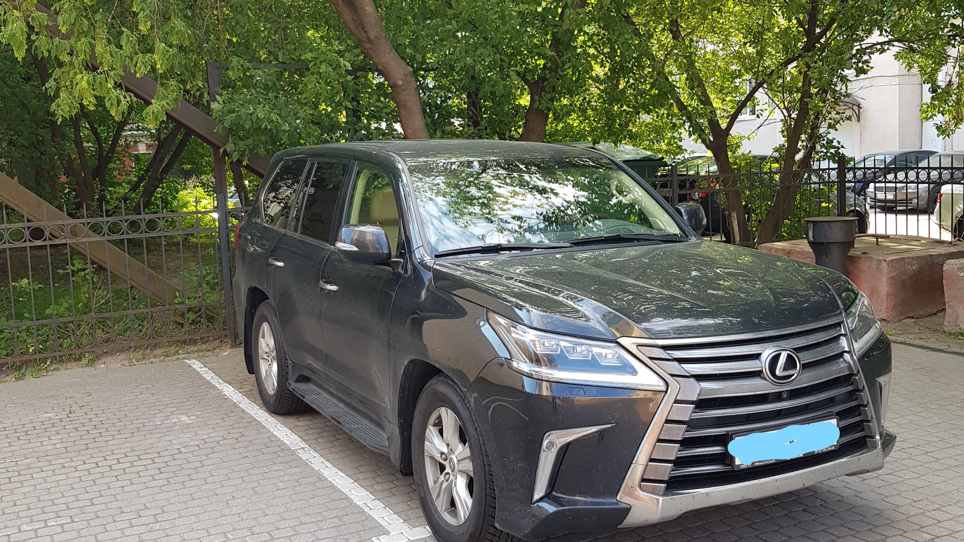 Lexus LX (URJ200/URJ201) 4.5 дизельный 2017 | 450 дизель на DRIVE2