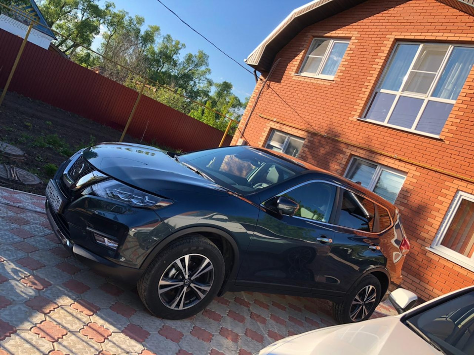 Первый ремонт (исправление вмятин без окраса) — Nissan X-Trail III (t32 ...